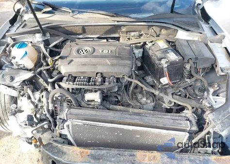 2015 Volkswagen Passat 1.8T Limited Edition z USA, uszkodzony, nr VIN 1VWAT7A37FC080463